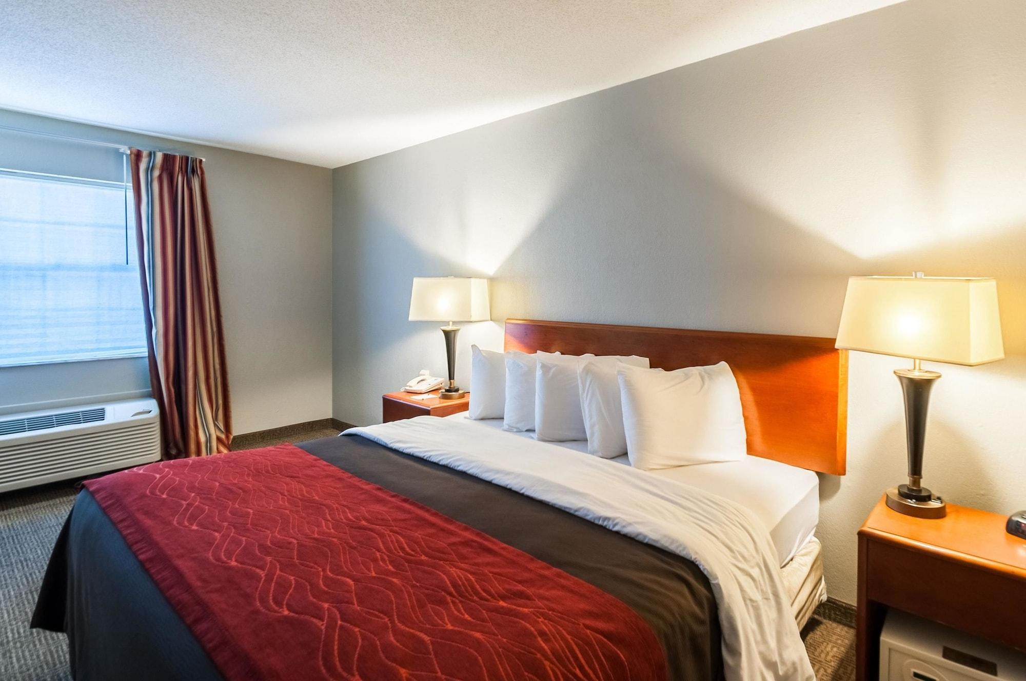 Quality Inn Solomons - Beacon Marina Экстерьер фото