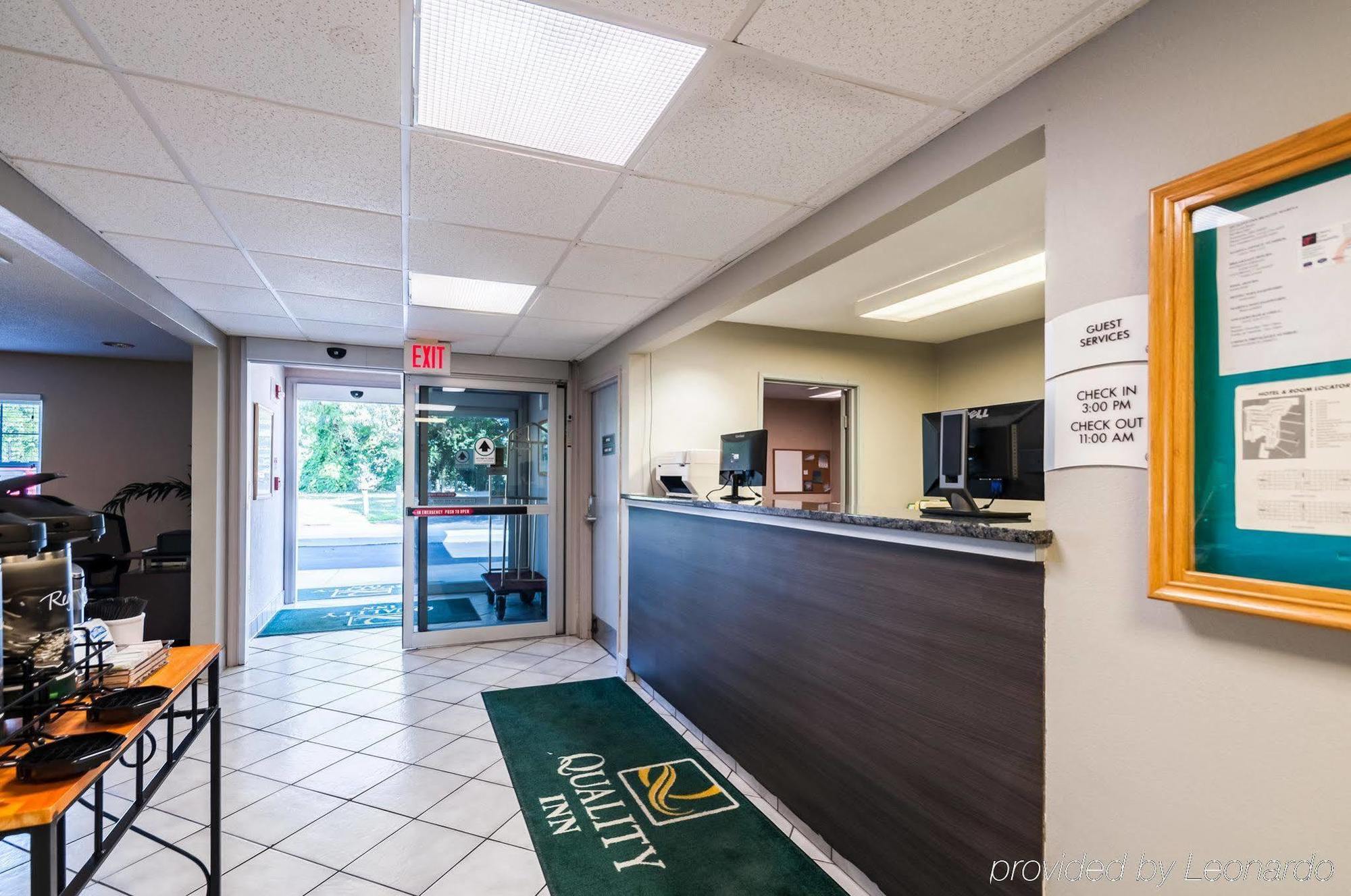 Quality Inn Solomons - Beacon Marina Экстерьер фото