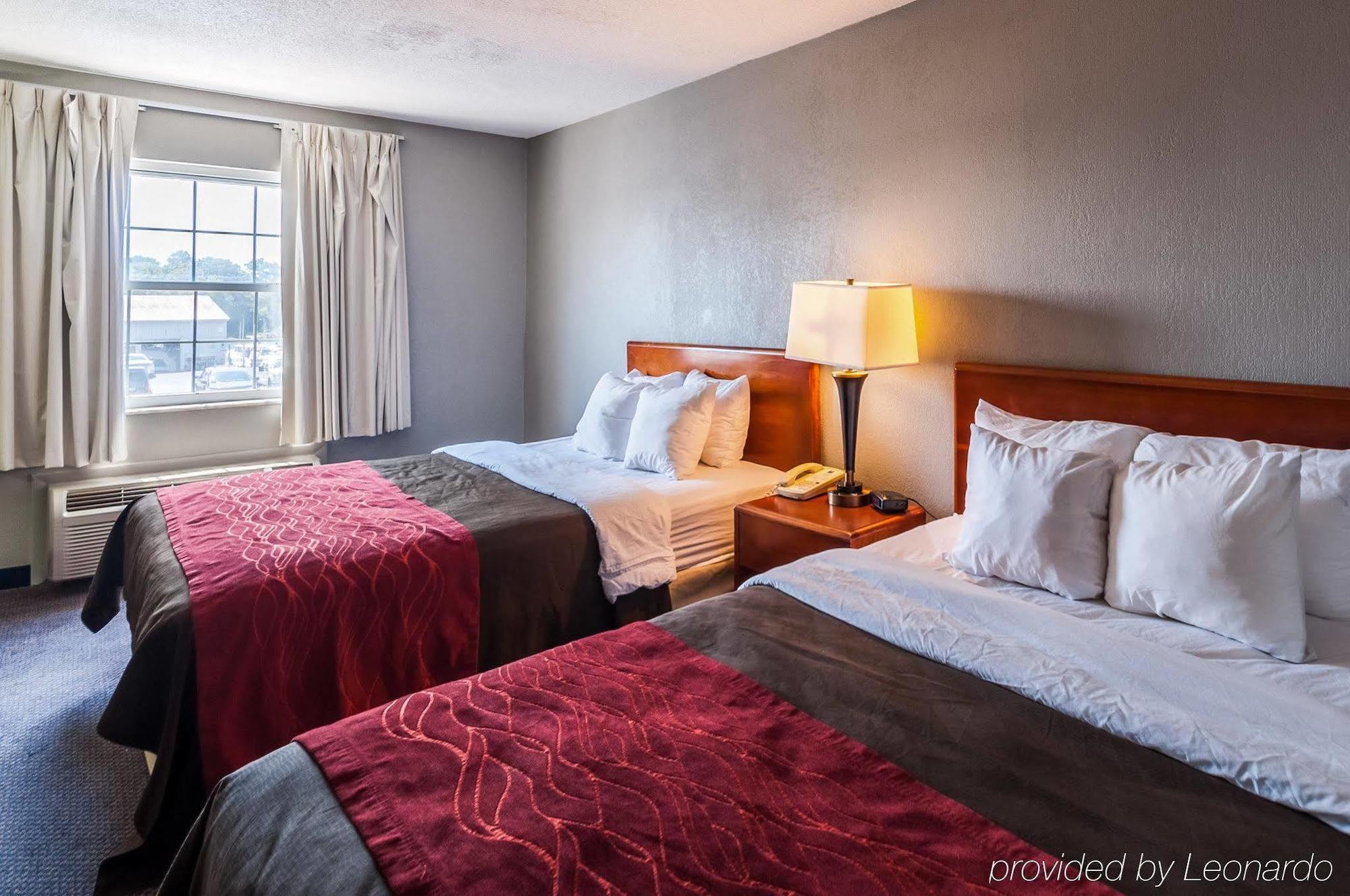 Quality Inn Solomons - Beacon Marina Экстерьер фото